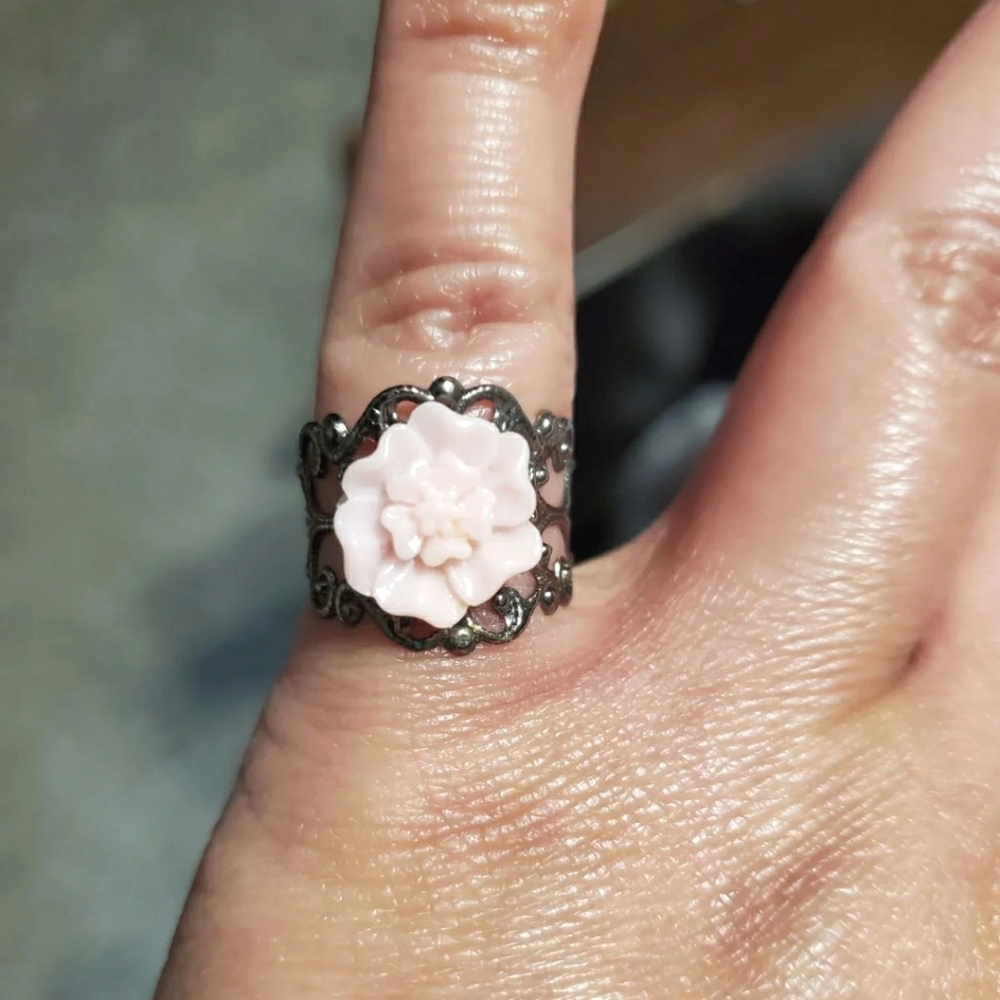 Rose ring